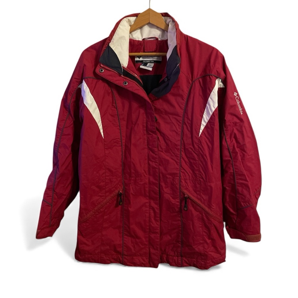 G2- Columbia Women's Crimson & White Ski Jacket Shell